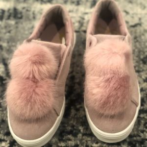 Sam Edelman Leya Pink Puff sneaker.